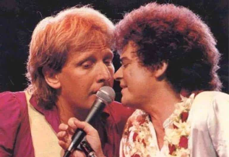 61970e19ce722cc9dc4639456f1cc942-copy