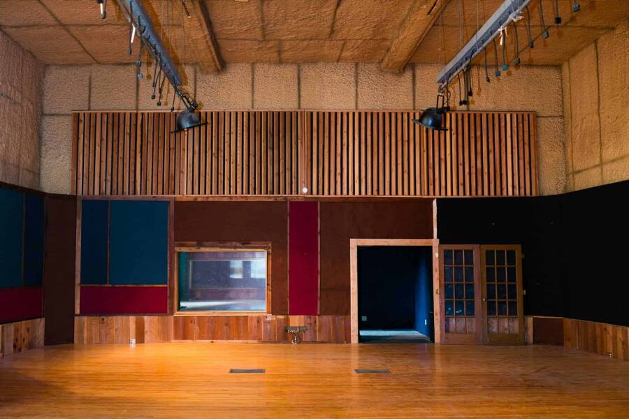 20161102-ChurchStudio-57