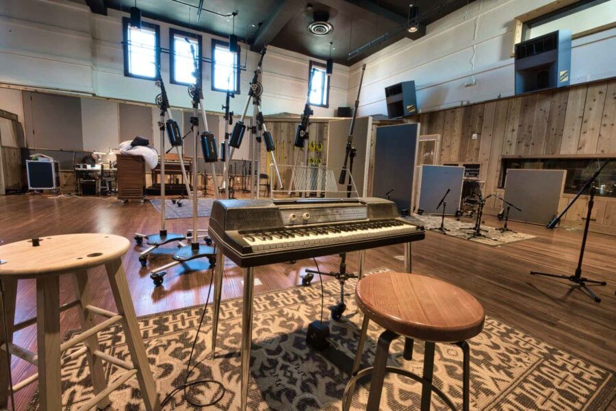 0-Z07_2005-1600x1067